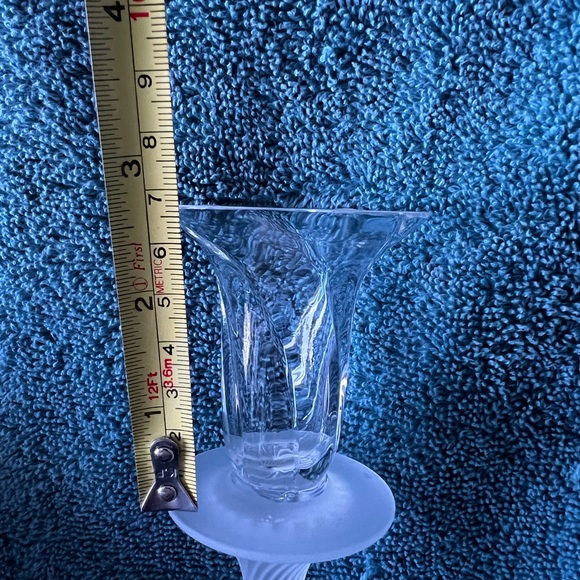 VINTAGE SET OF 2 FROSTED GLASS AND REGULAR GLASS TAPER CANDLE HOLDERS - Picture 7 of 8